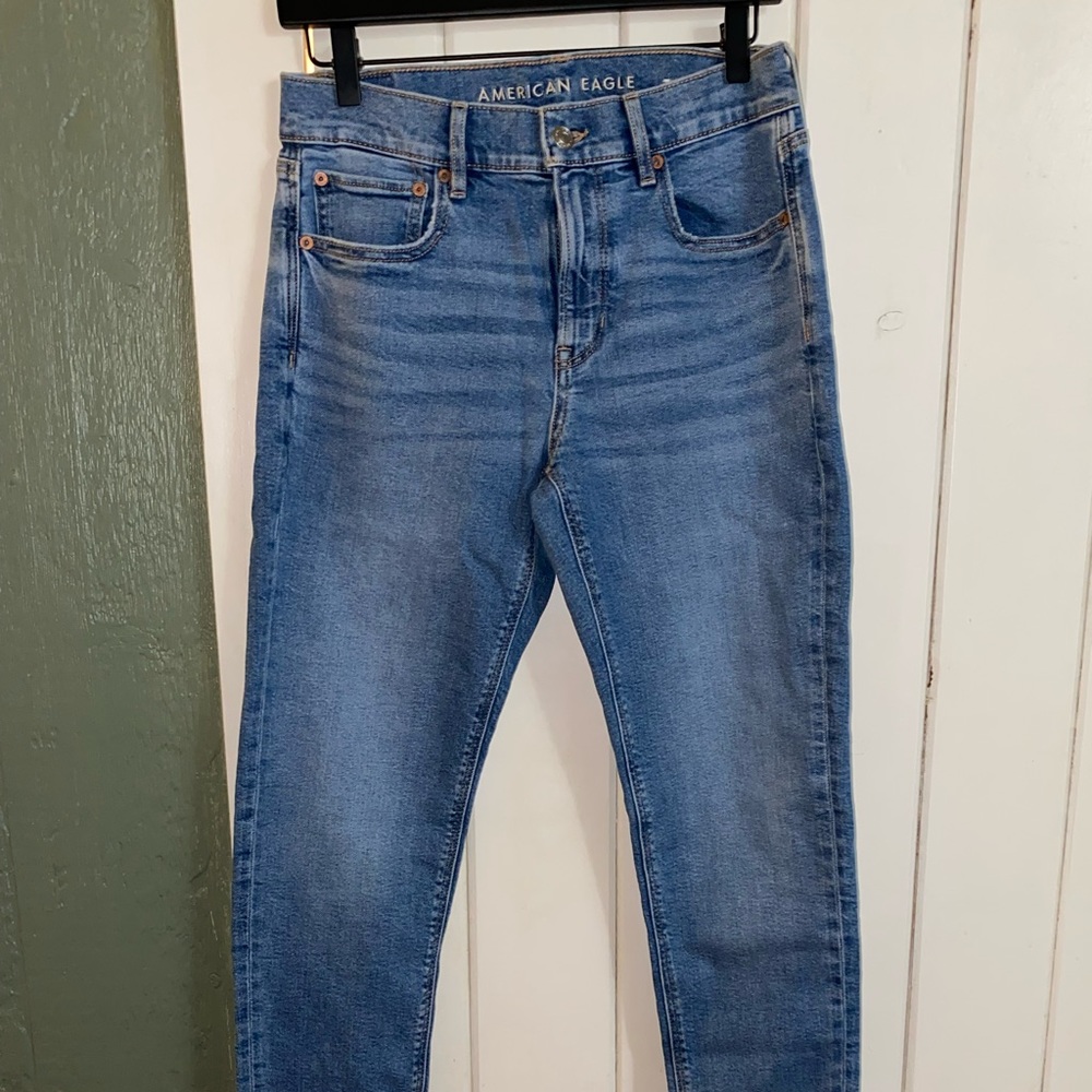 NWT American Eagle 90s skinny jeans